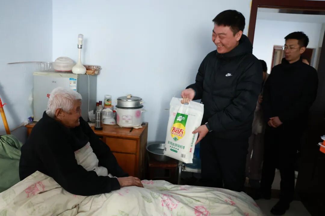 小年送暖，法润人心--载熙律所走进明德社区开展《法律帮扶协议》签